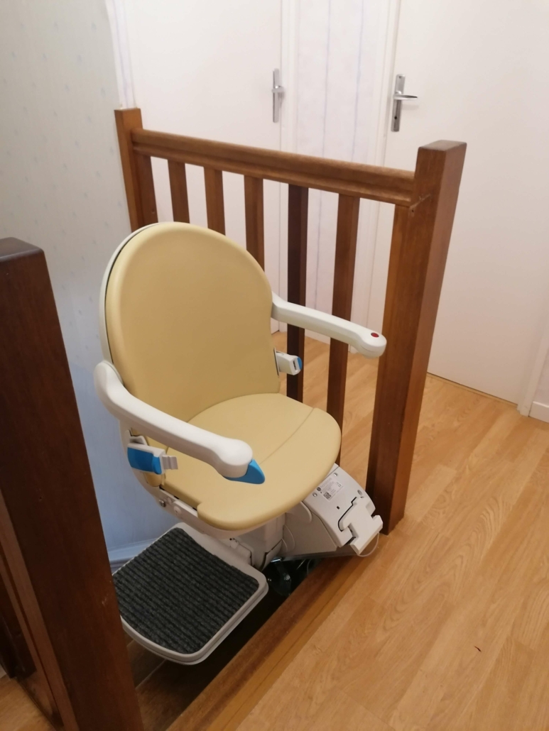 Monte escalier droit Handicare à Bouchemaine