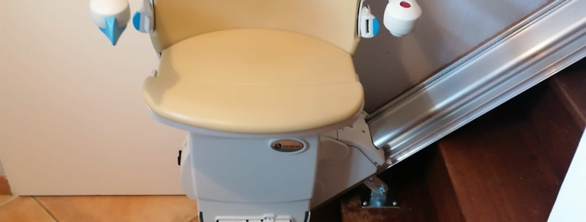 Monte escalier droit Handicare à Bouchemaine